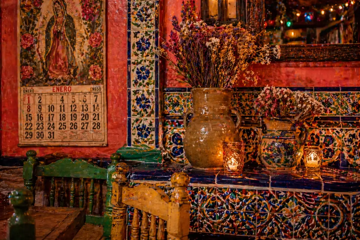 Talavera tile and Mexican folk art interior decor at La Milpa restaurant CDMX